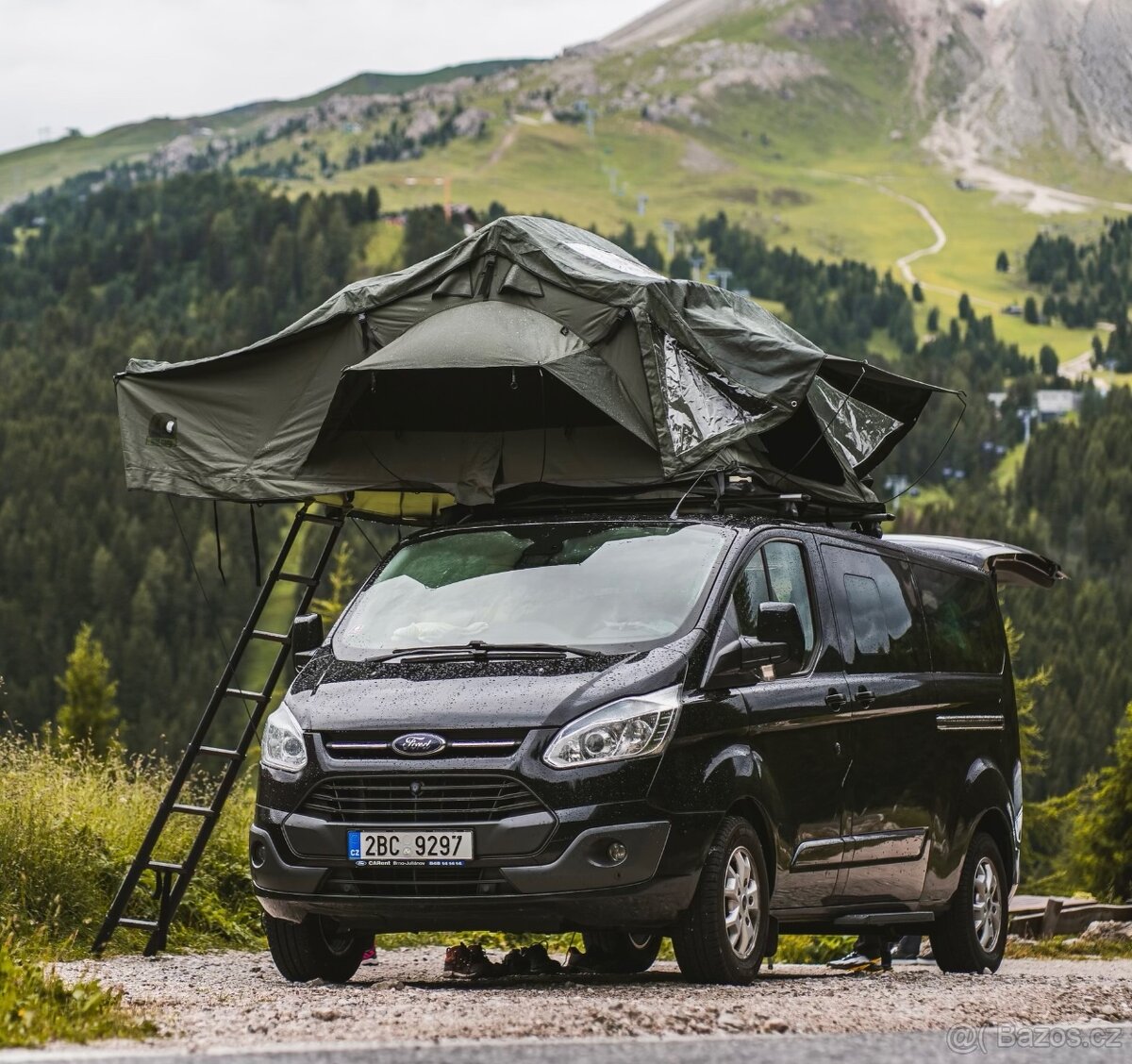 Ford Tourneo - pronájem 8 míst