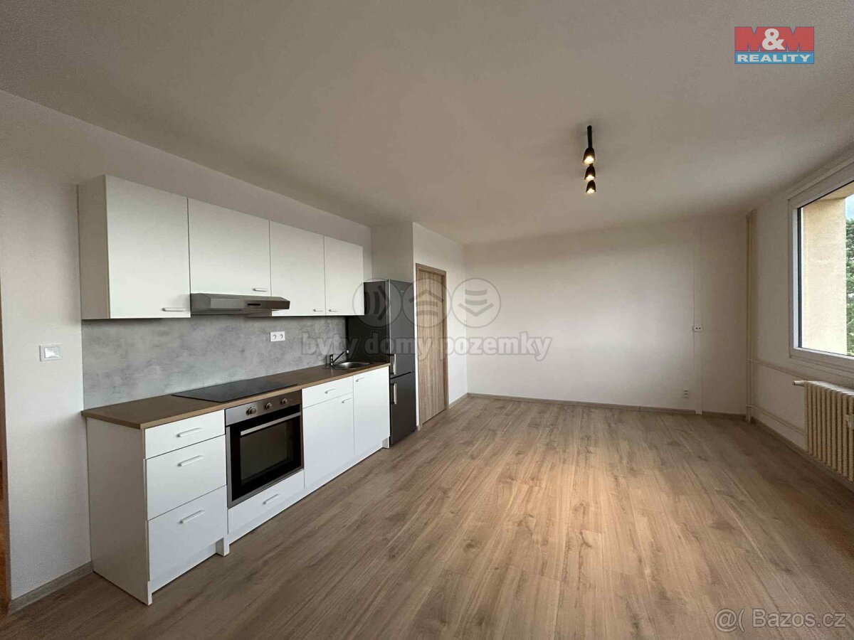 Pronájem bytu 2+kk, 40 m², Český Brod, ul. Palackého