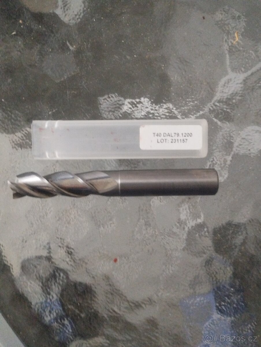 Fréza 12 tvrdokov