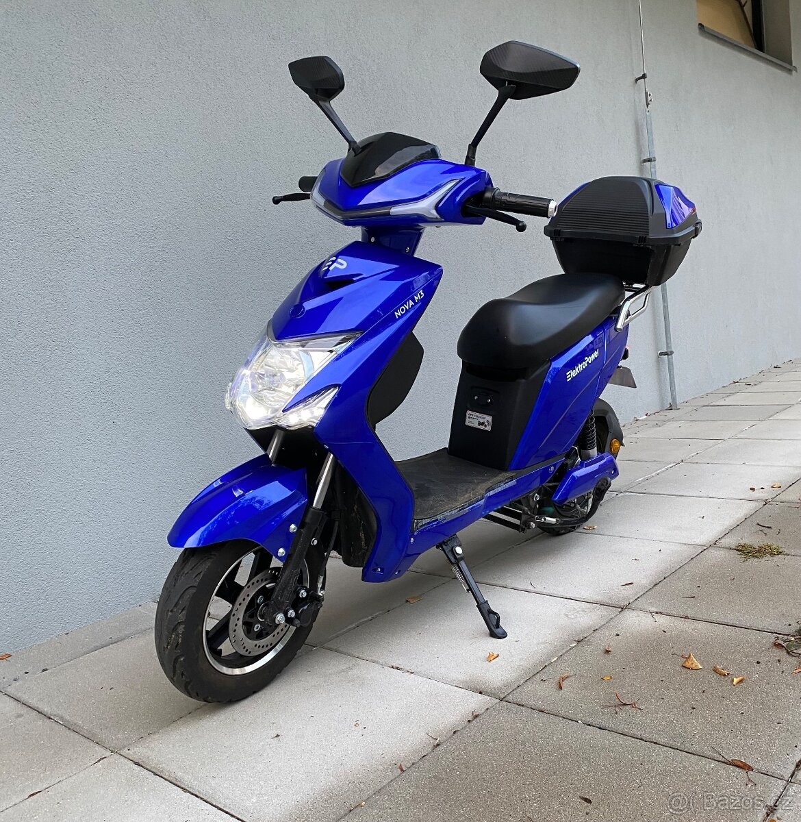 Elektroskutr bez ŘP Elektropower Nova M3