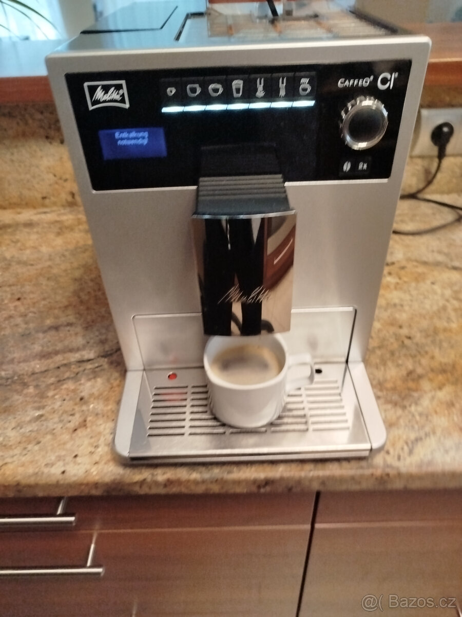 Automatický kávovar espresso Melitta Caffeo CI