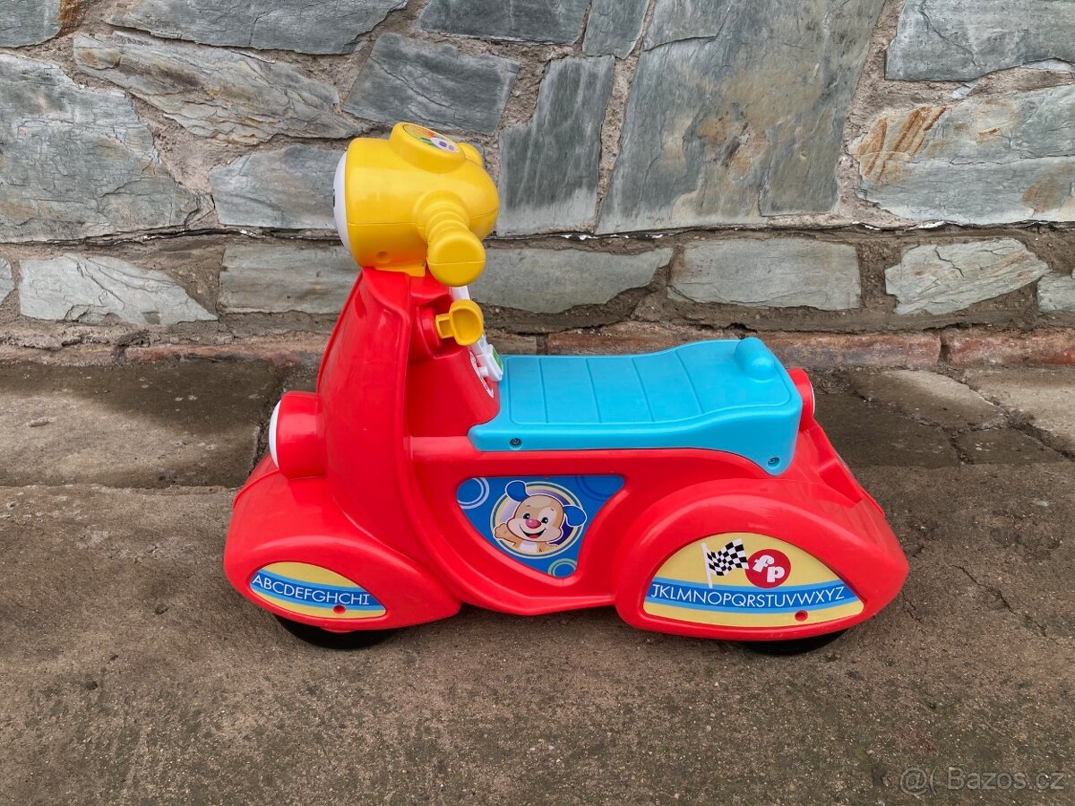 Odrážedlo Fisher-Price mluvící a učící motorka