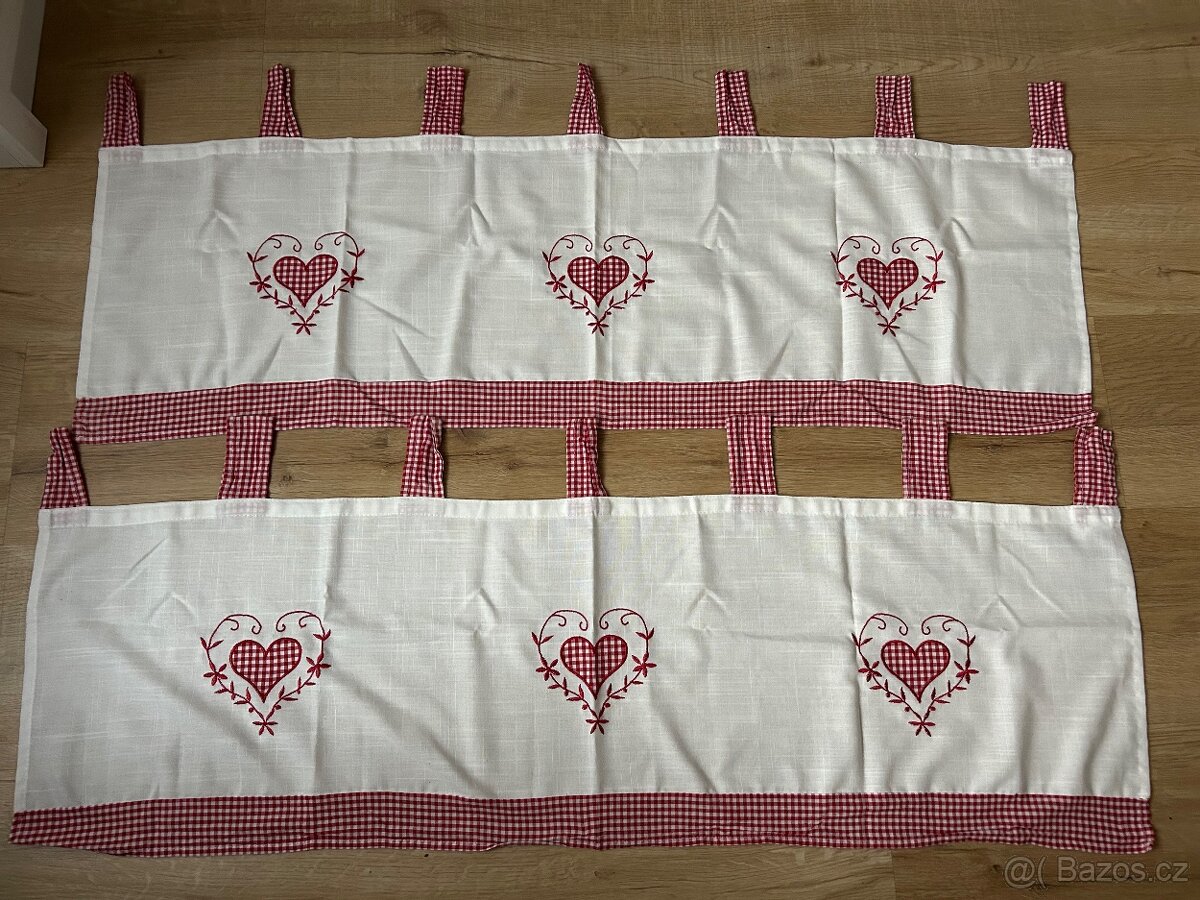 Dekorační záclonky- venkovský styl