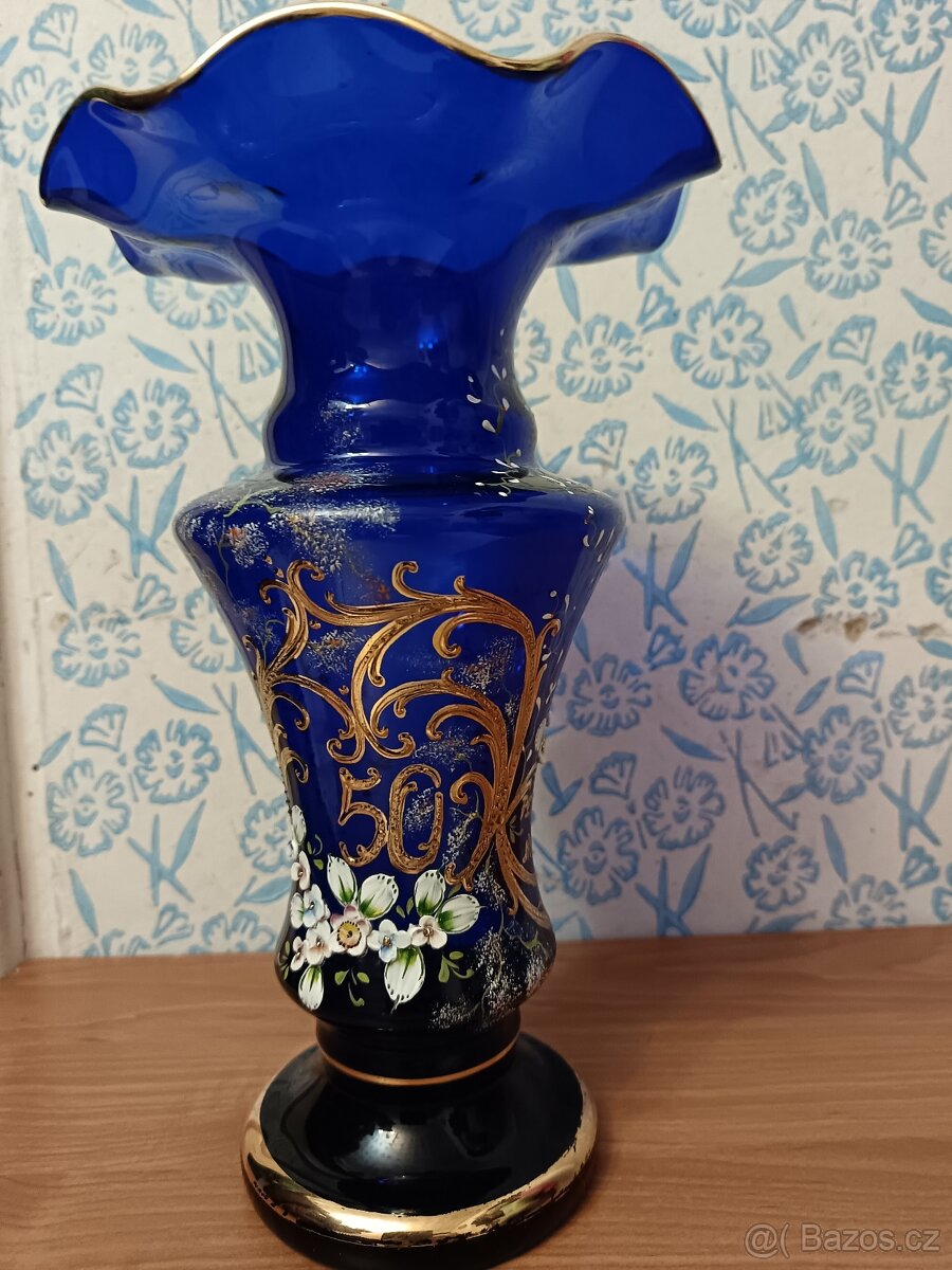 Prodám modrou skleněnou