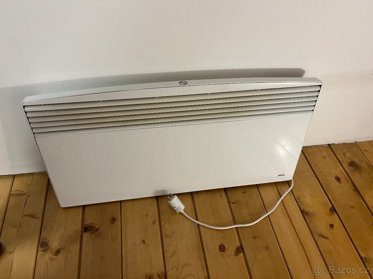 Přímotop elektrický AEG WKL