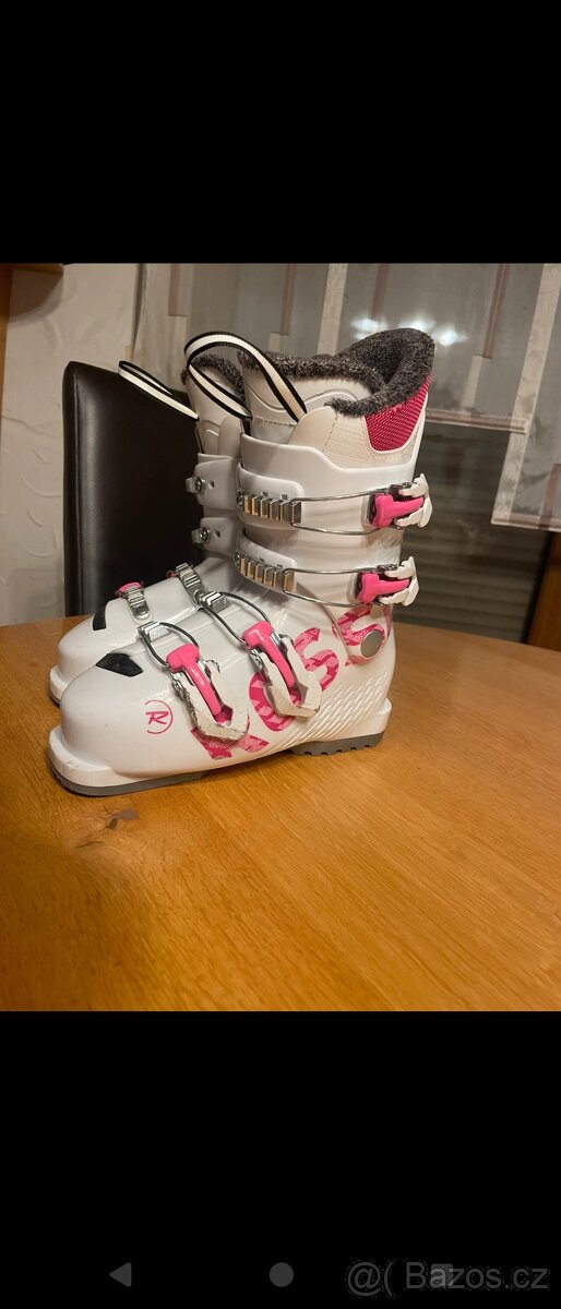 Dívčí lyžáky Rossignol vel.255 (36)