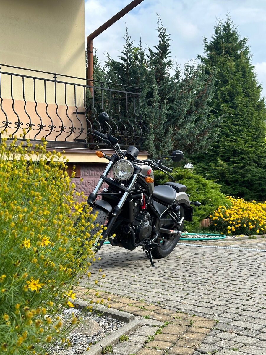 Honda CMX 500 rebel