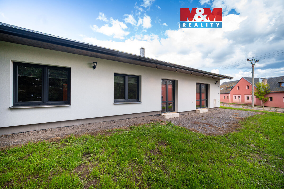 Prodej rodinného domu, 2404 m², Červená Voda