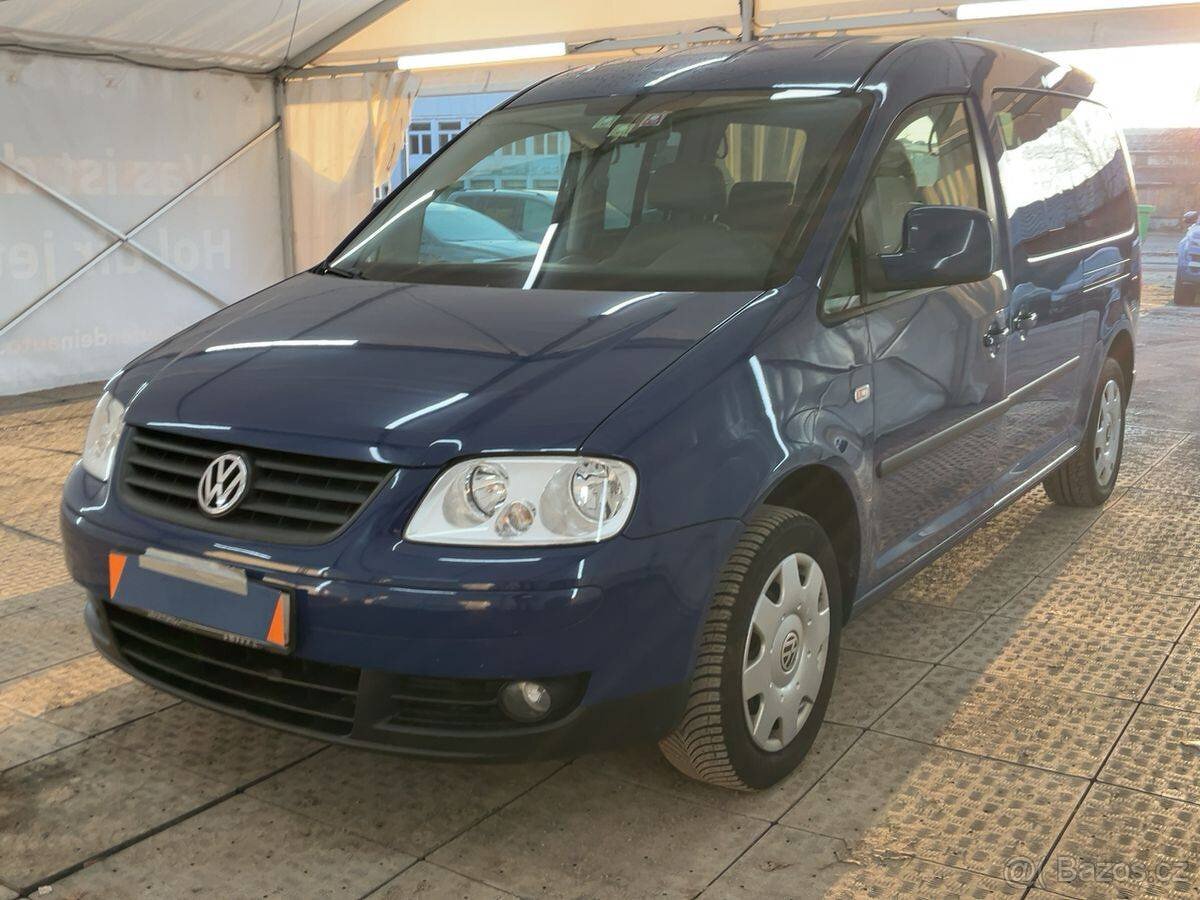 VW Caddy Maxi 1.9TDI 77kW 7.míst,tažné,serviska