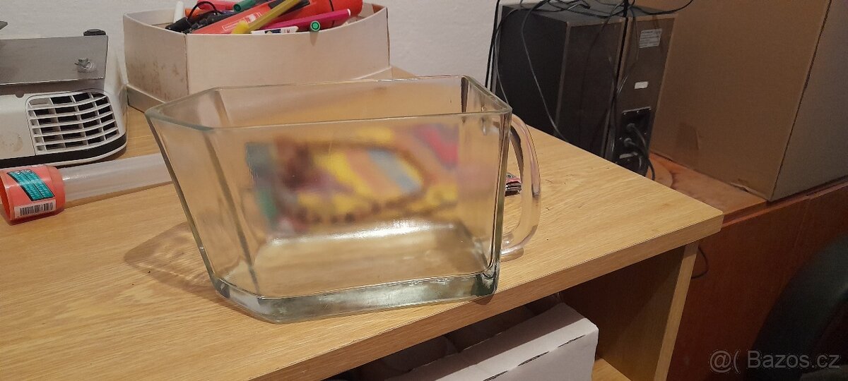 Retro skleněné dózy