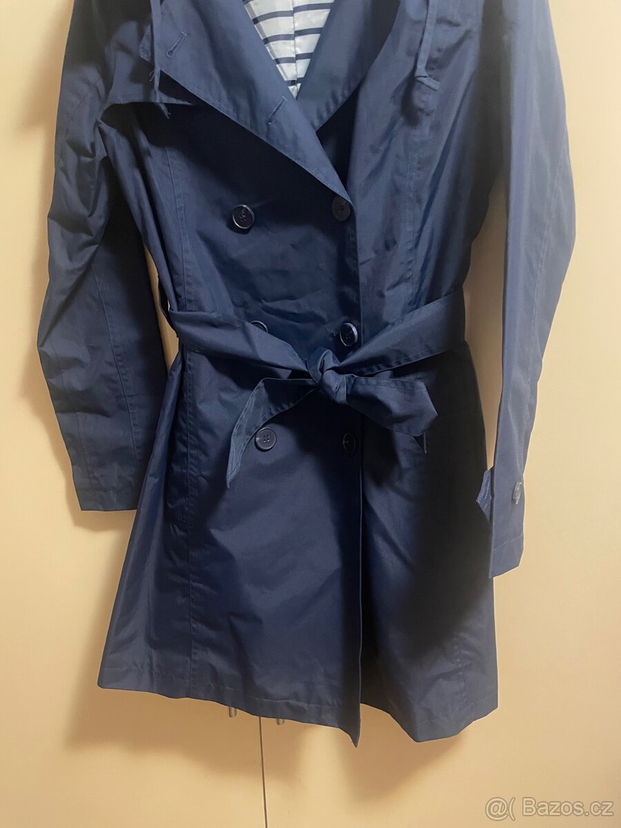 Dámský nepromokavý kabát