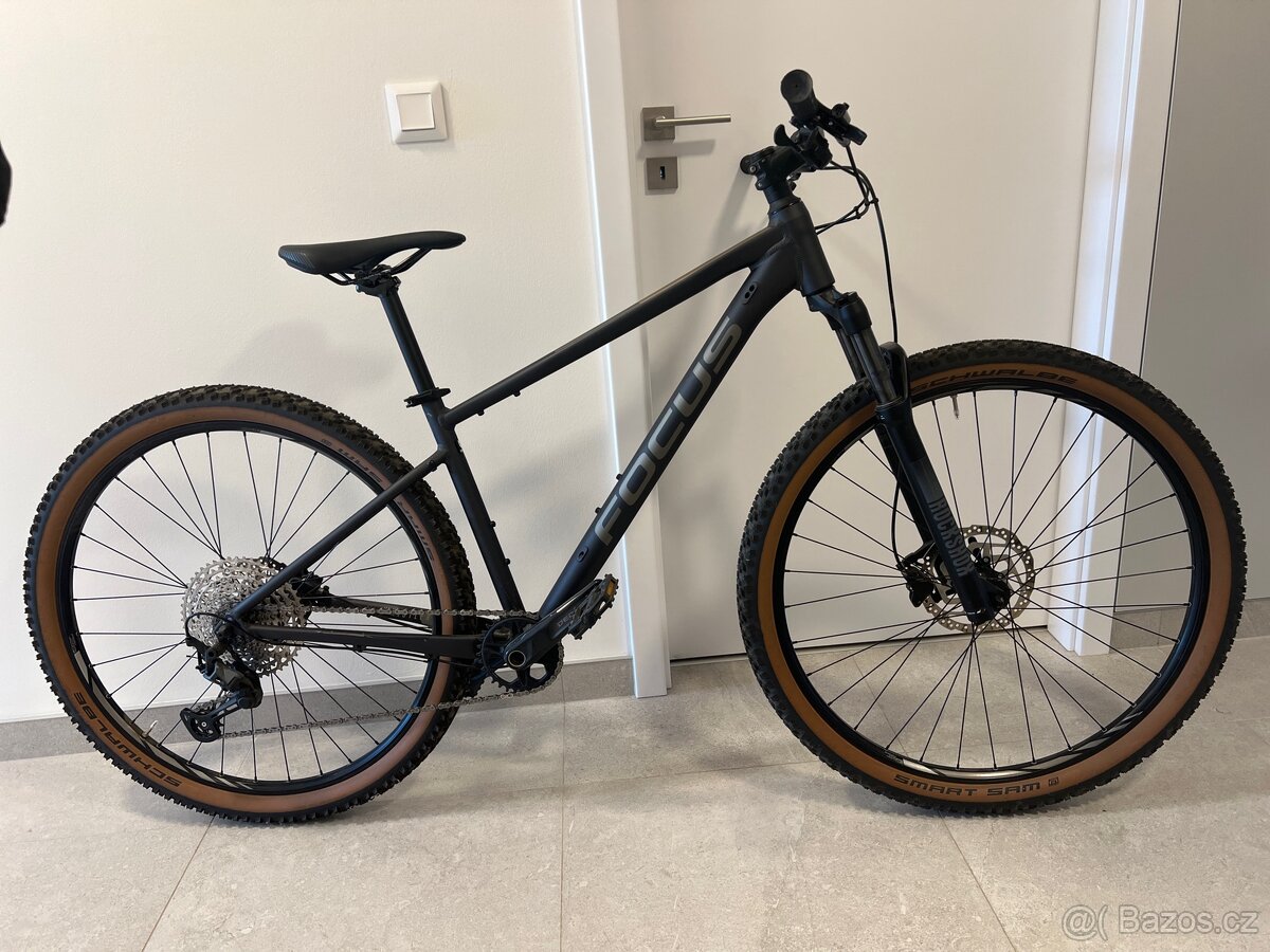 Horské kolo Focus Whistler 3.9 29” Diamond black