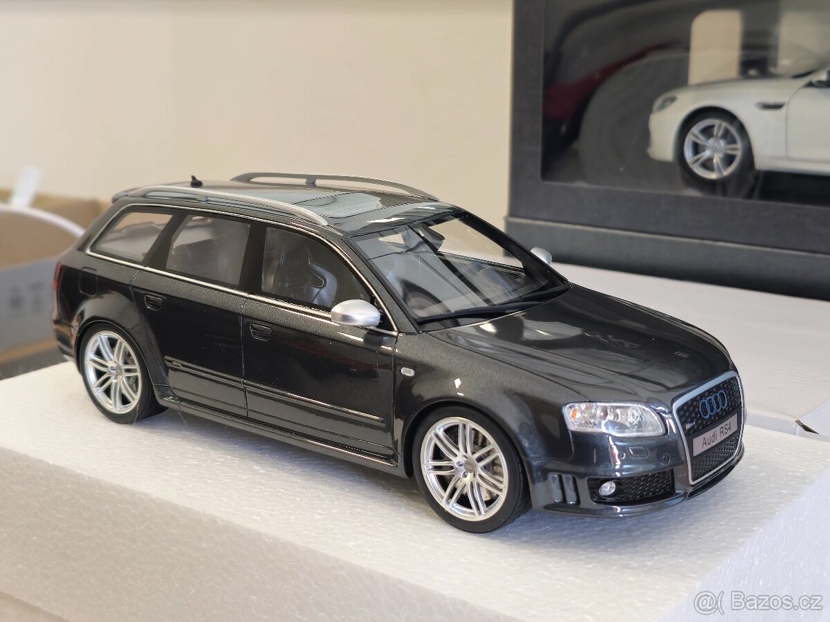 Audi RS4 Avant 1:18 Ottomobile