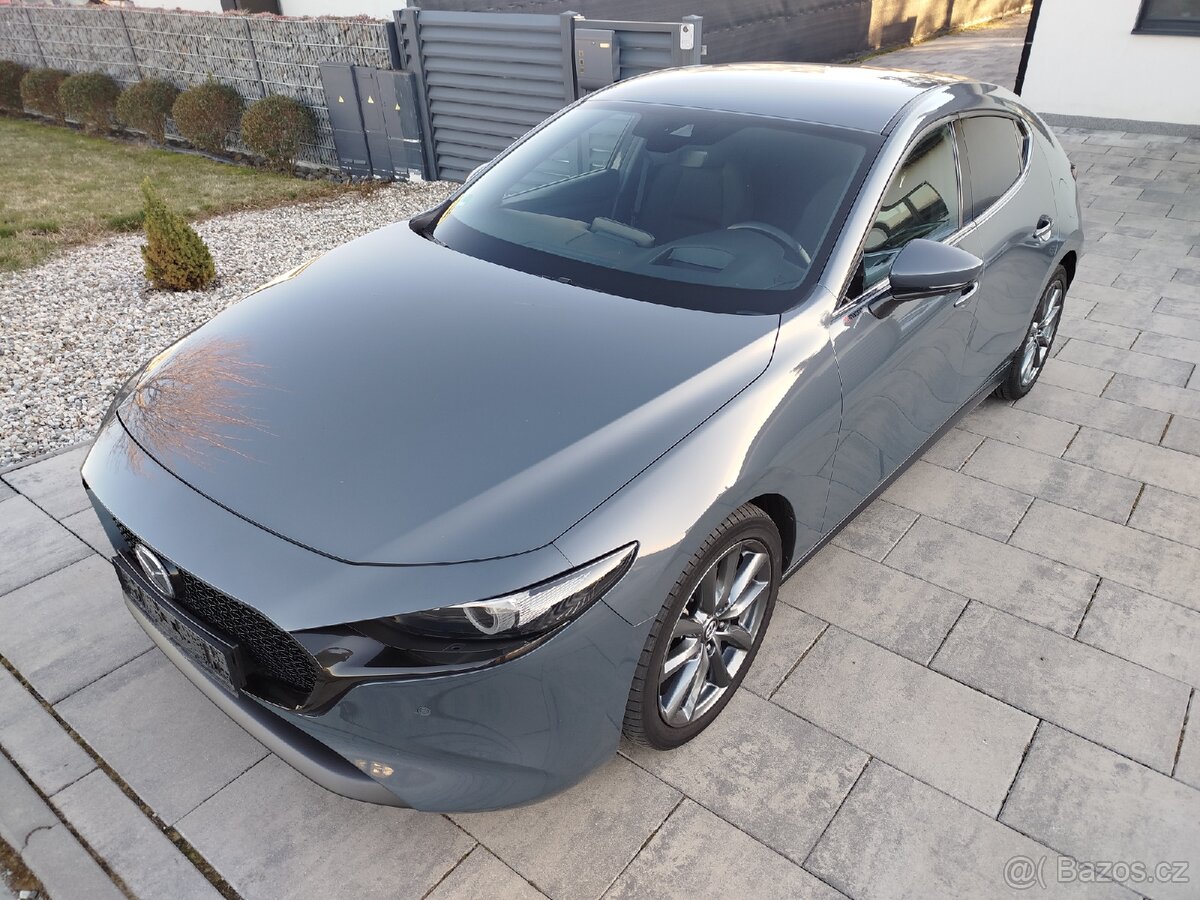 Mazda 3 Comfort plus- Top stav, servis-Prodáno