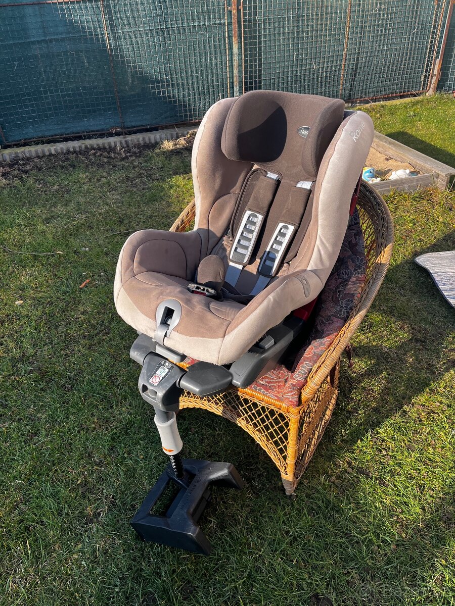 Britax Römer autosedačka SAFEFIX + ISOFIX 9-18 kg
