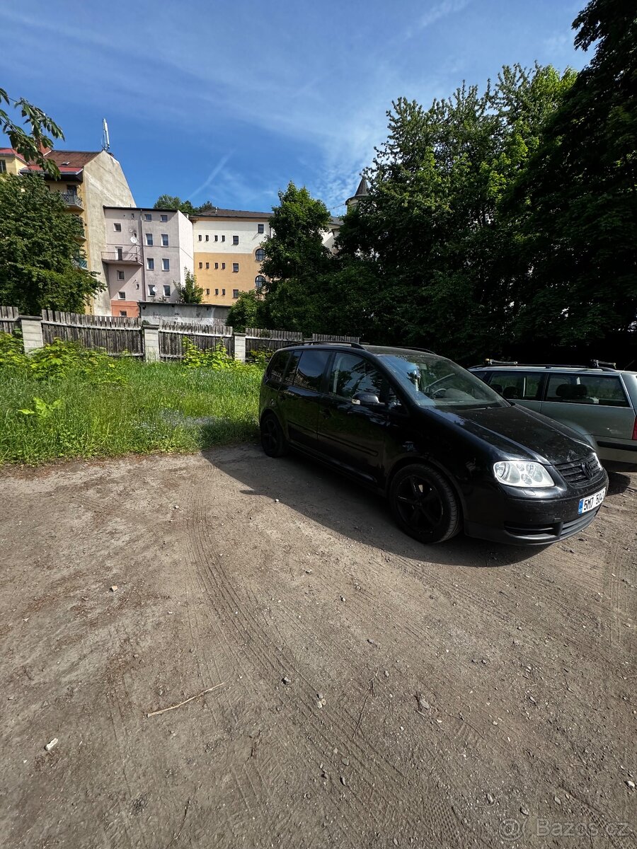 VW Touran