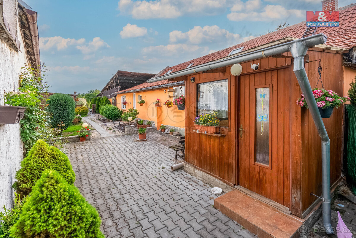 Prodej rodinného domu, 174 m², Neratovice, ul. Hlavní