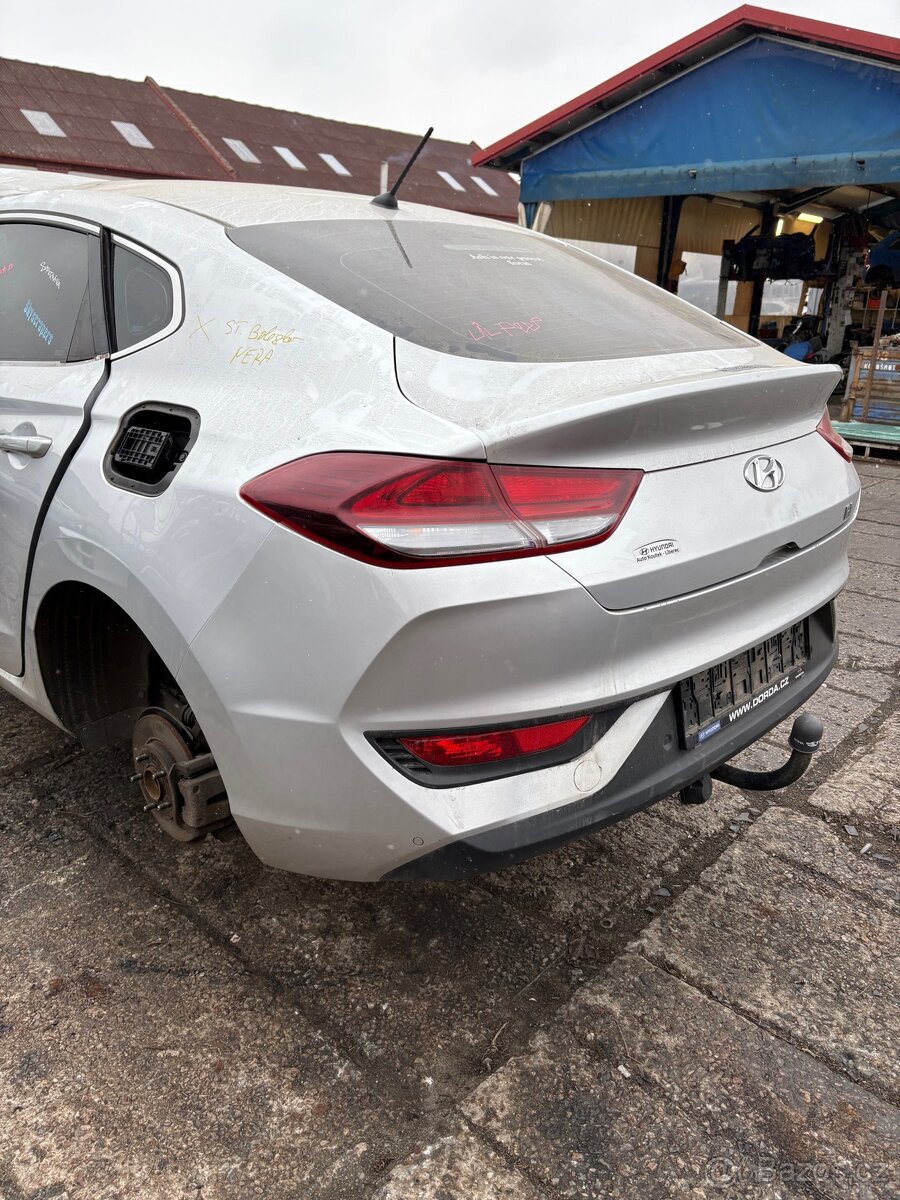 Hyundai i30 hatchback (G3LC)