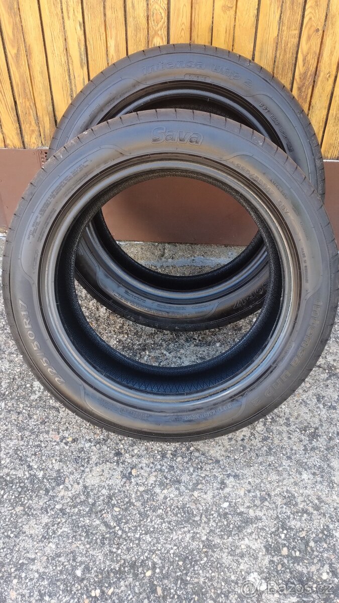 2ks letni pneu Sava 225/50-17 vzorek okolo 6,5mm