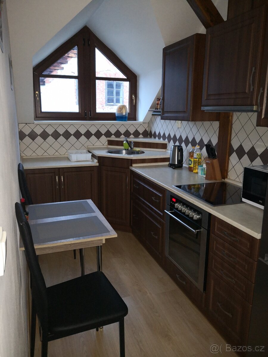 Pronájem bytu 2+kk Dvůr Králové nad Labem
