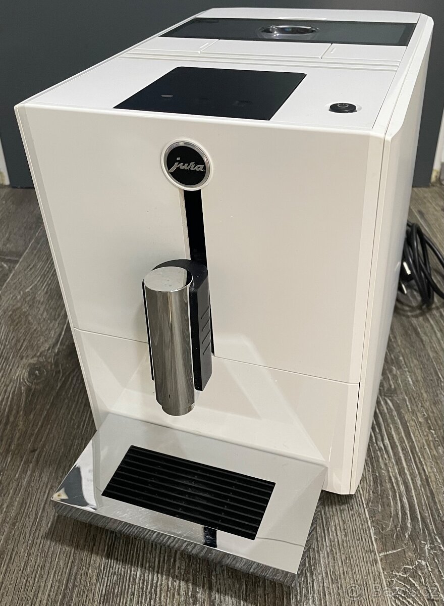 JURA ENA 4 Full Nordic White automatický kávovar