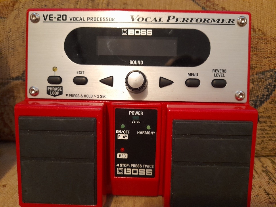 Prodám Vocalizér BOSS VE-20