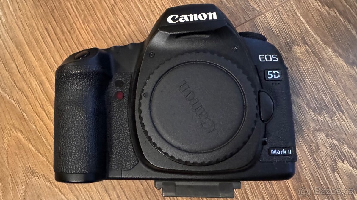 Canon EOS 5D
