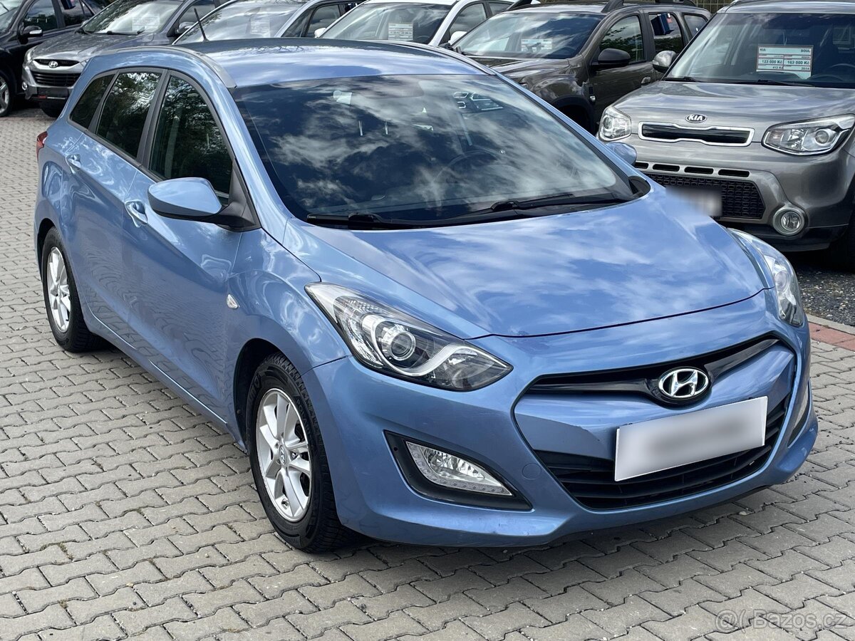Hyundai I30 1.6 i ,  88 kW benzín, 2015