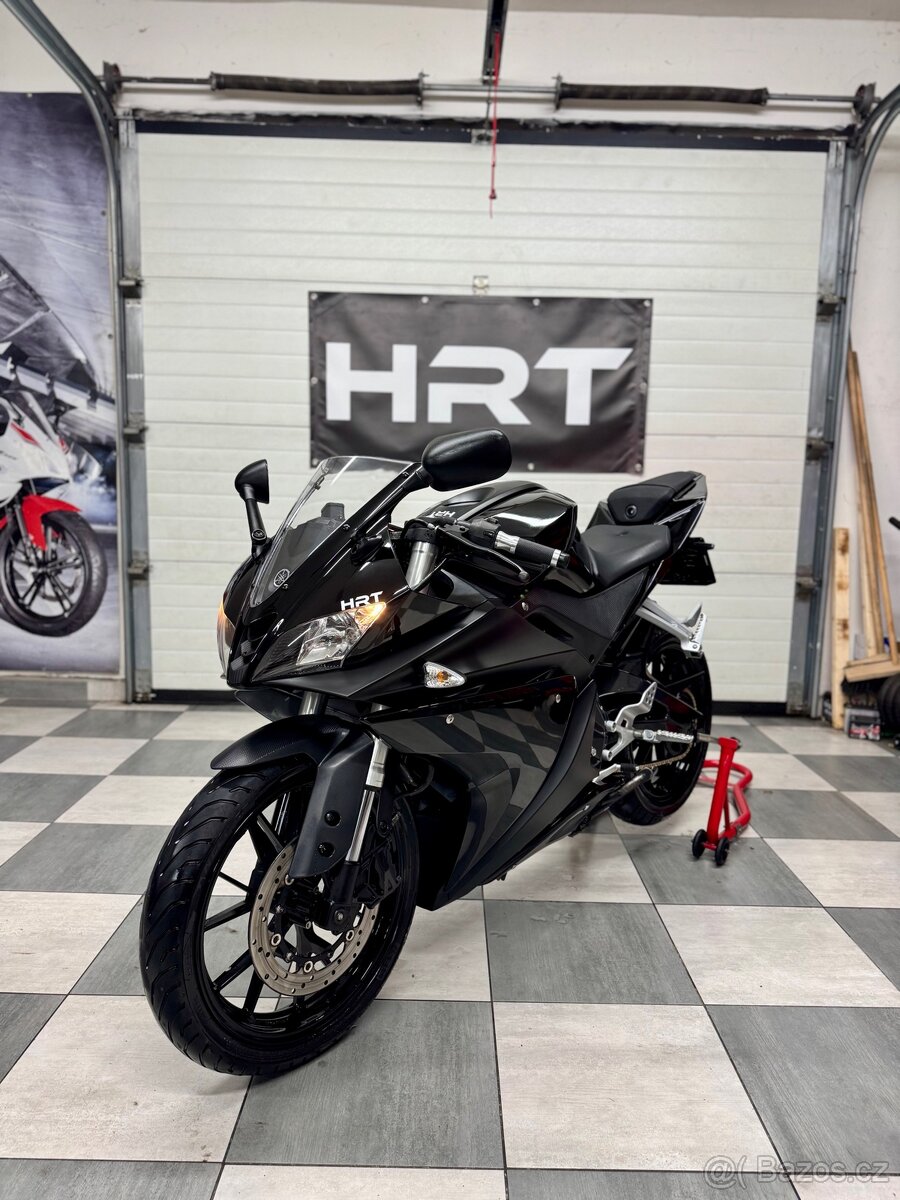 Yamaha YZF-R125 2014 23000KM TOP STAV, ZÁRUKA