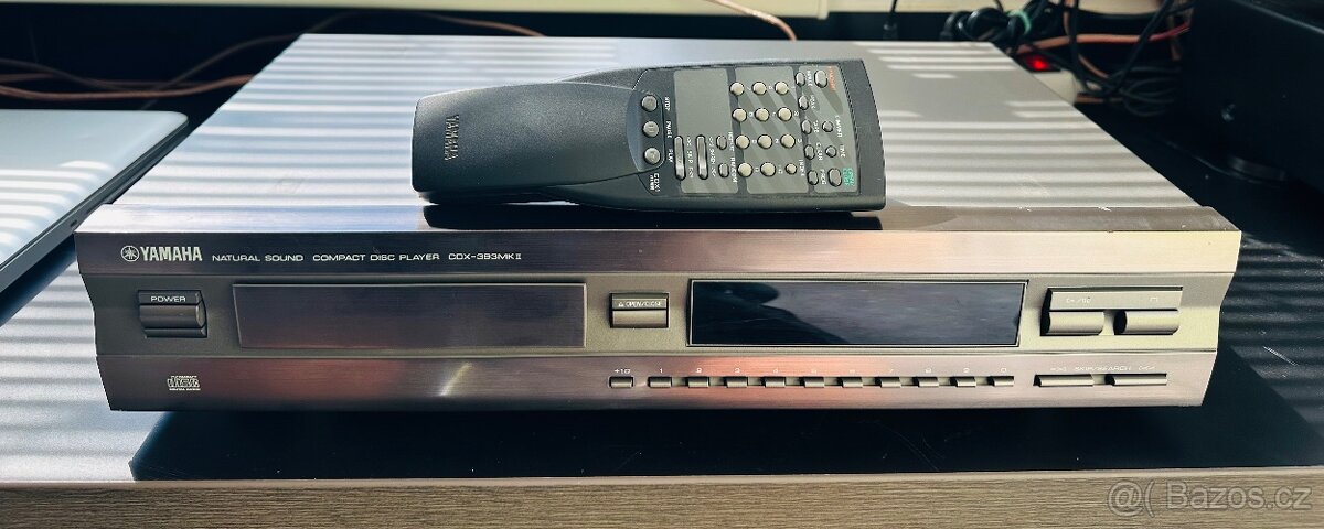 YAMAHA CDX 393 MK2
