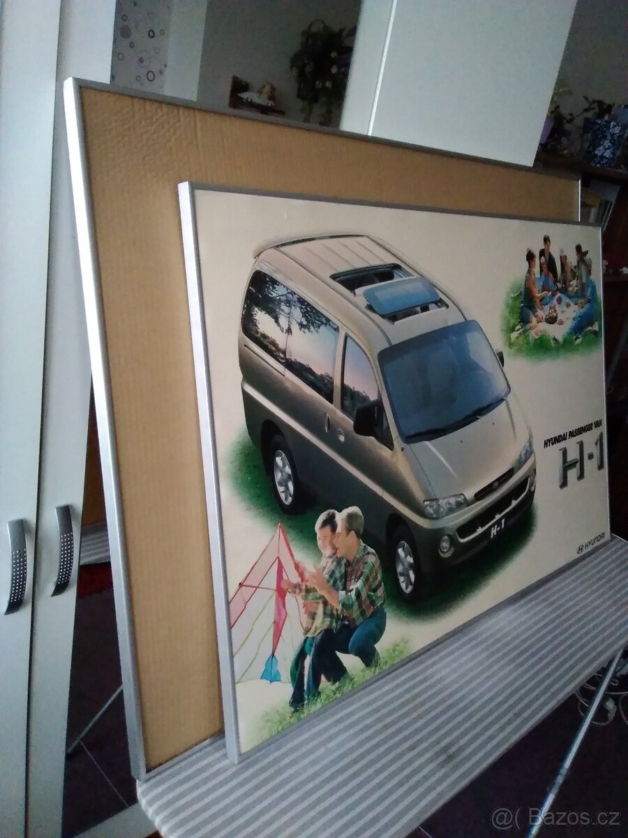 Hliníkové rámy na obrazy 2 kusy.