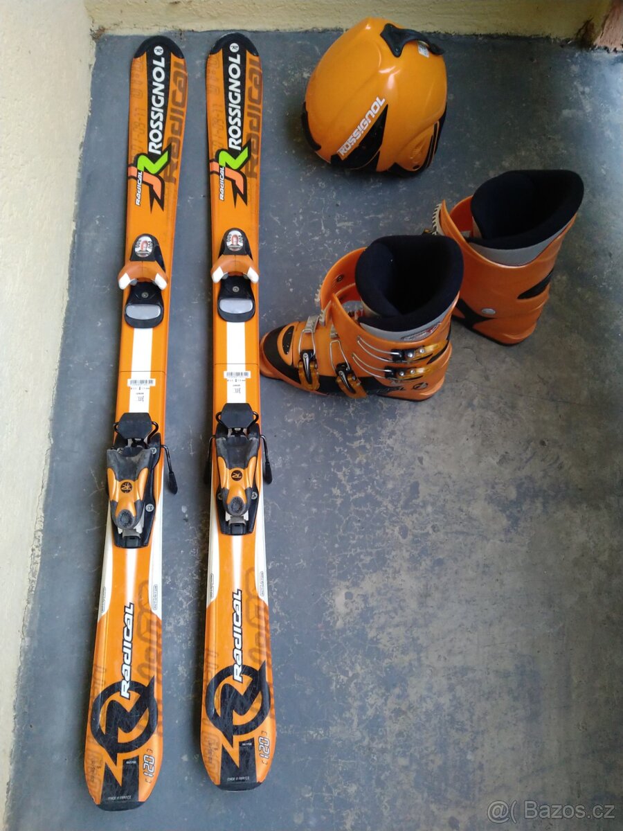 Lyžařský set Rossignol, lyže 120, lyžáky, přilba