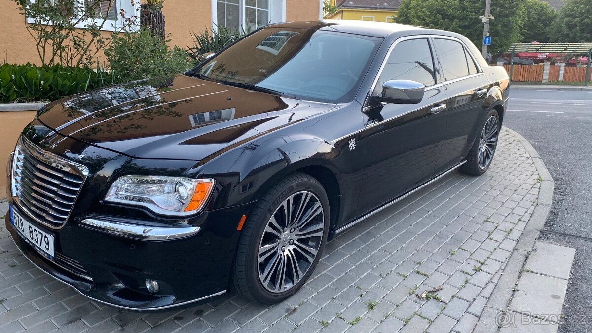 Chrysler 300C 3,0 V6 CRD 24V Automatic Platinum, r.v. 2012