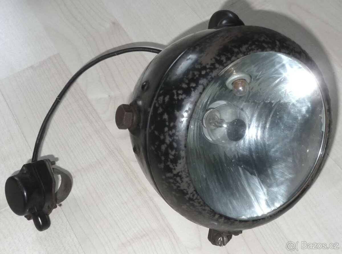 ČZ 98 třírychlostní přední světlo BOSCH kompletní zachovalé