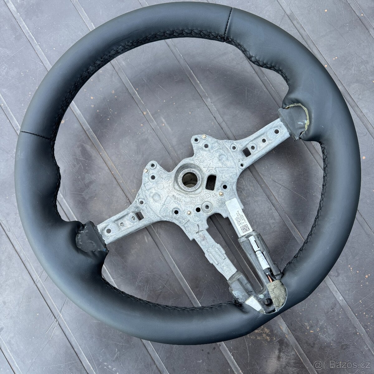 Bmw 3 f10/F11 nový kožený volant