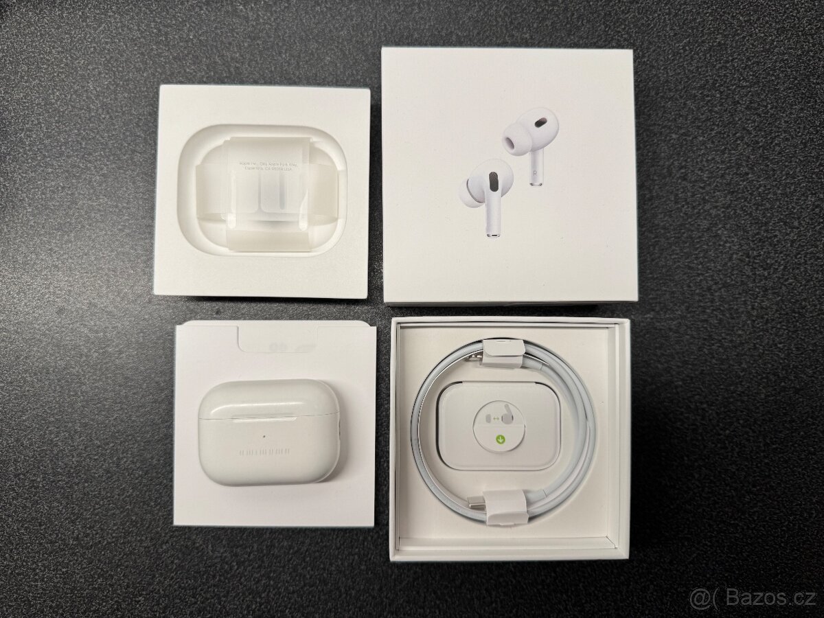 Apple AirPods Pro (2. generace, Lightning) – kompletní balen