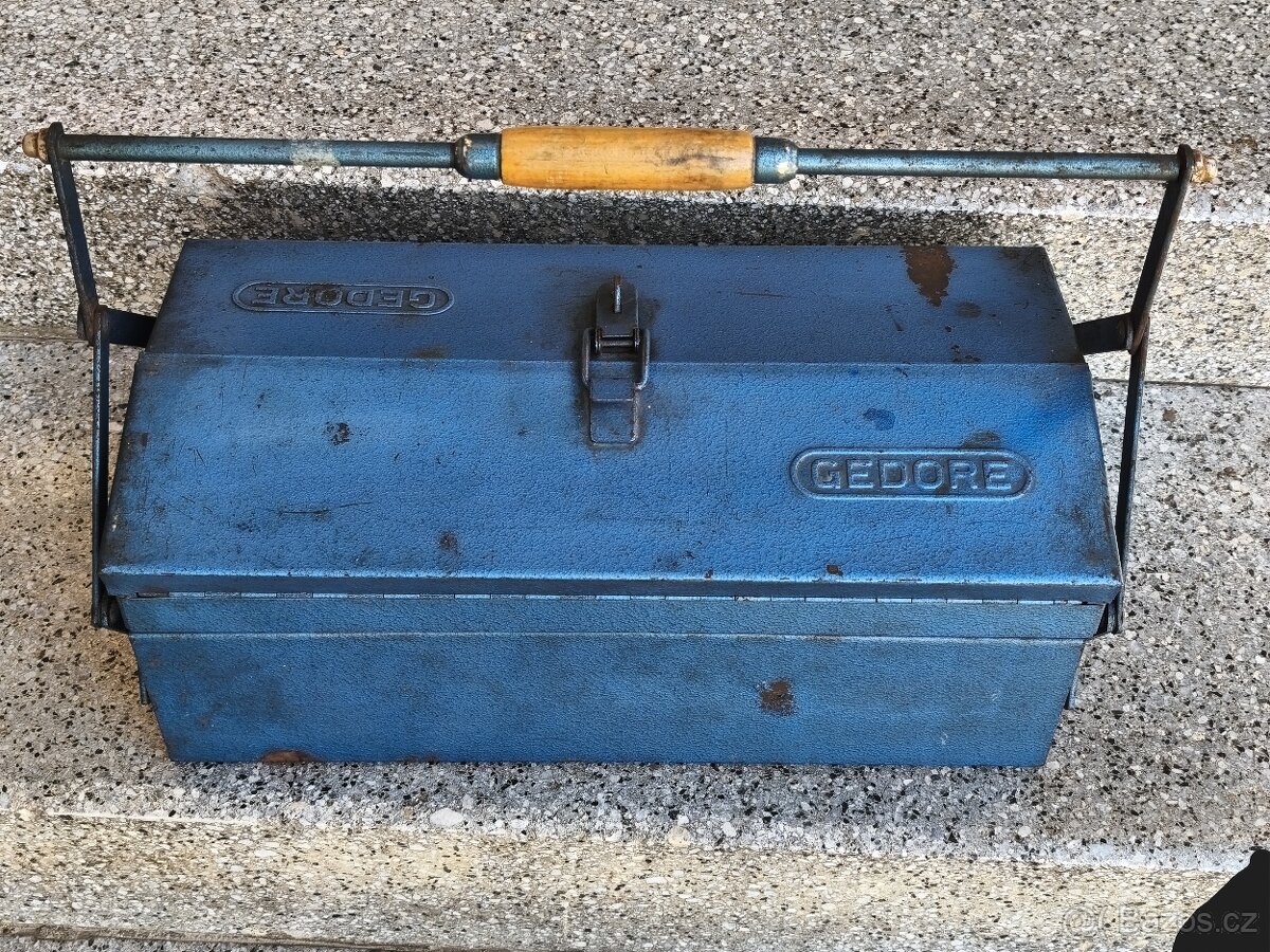 Prodám Gedore L box na nářadí modrá...