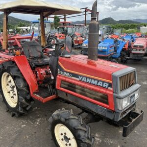 Prodám malotraktor YANMAR FX 22Dn připravujeme
