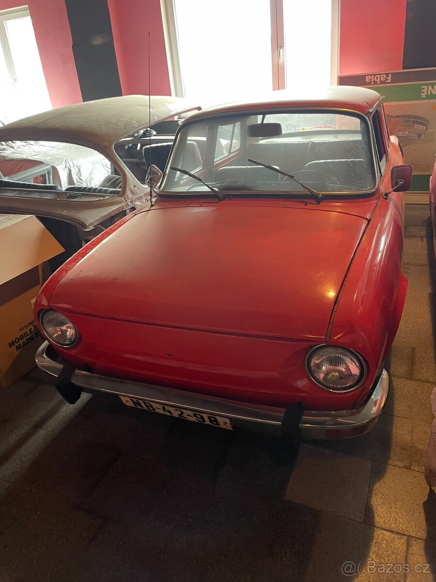 Škoda 100