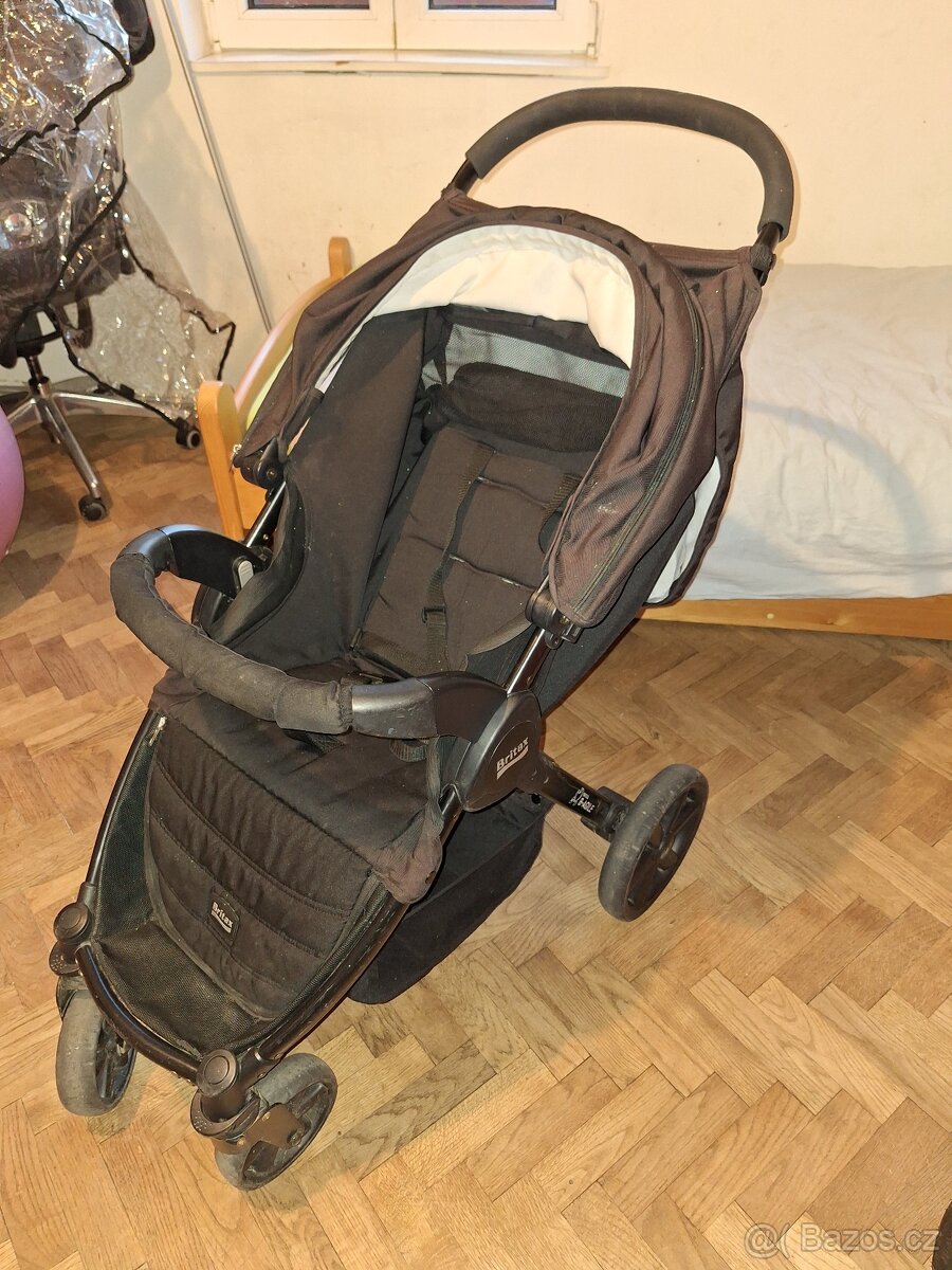 Kočárek Británie B-aigle