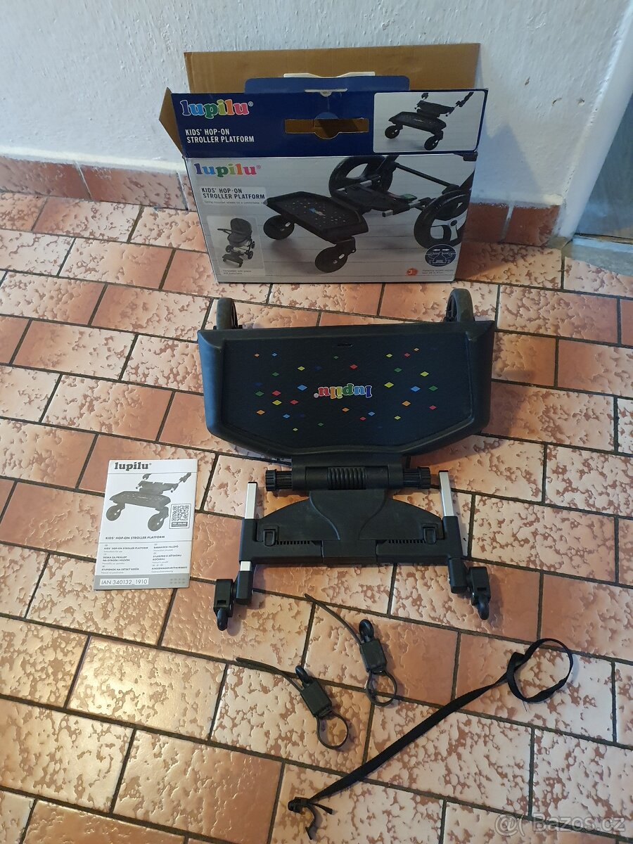 Stupátko k dětskému kočárku