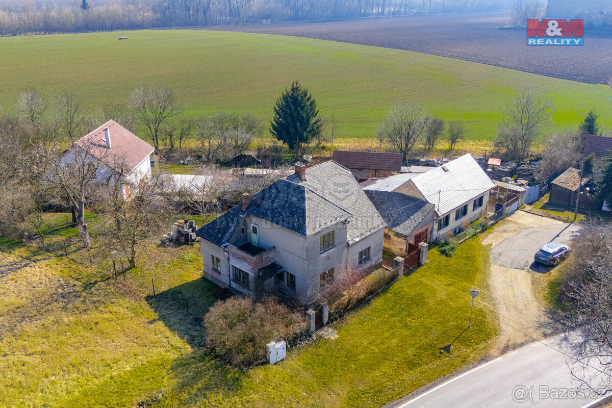 Prodej rodinného domu, 180 m², Libenice