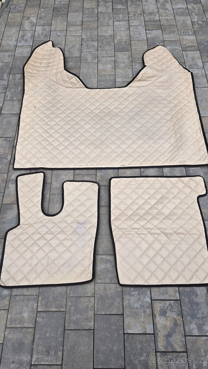 Prodám koberečky do DAFu XF 106