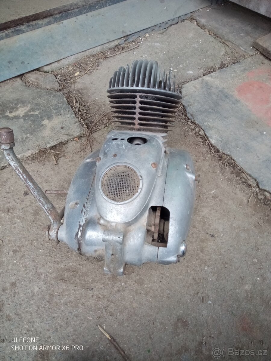 Motor ČZ 125 C