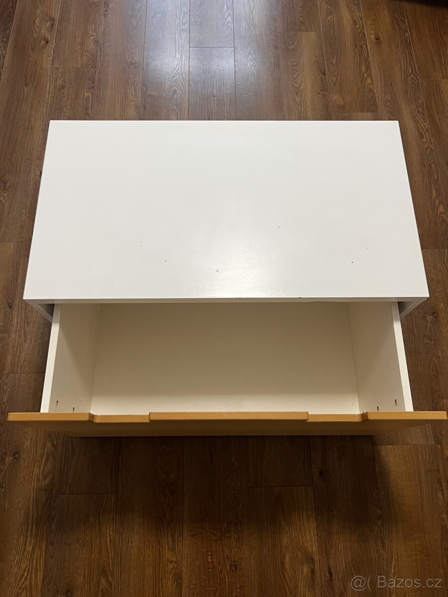 Dětský stolek + úložný prostor IKEA