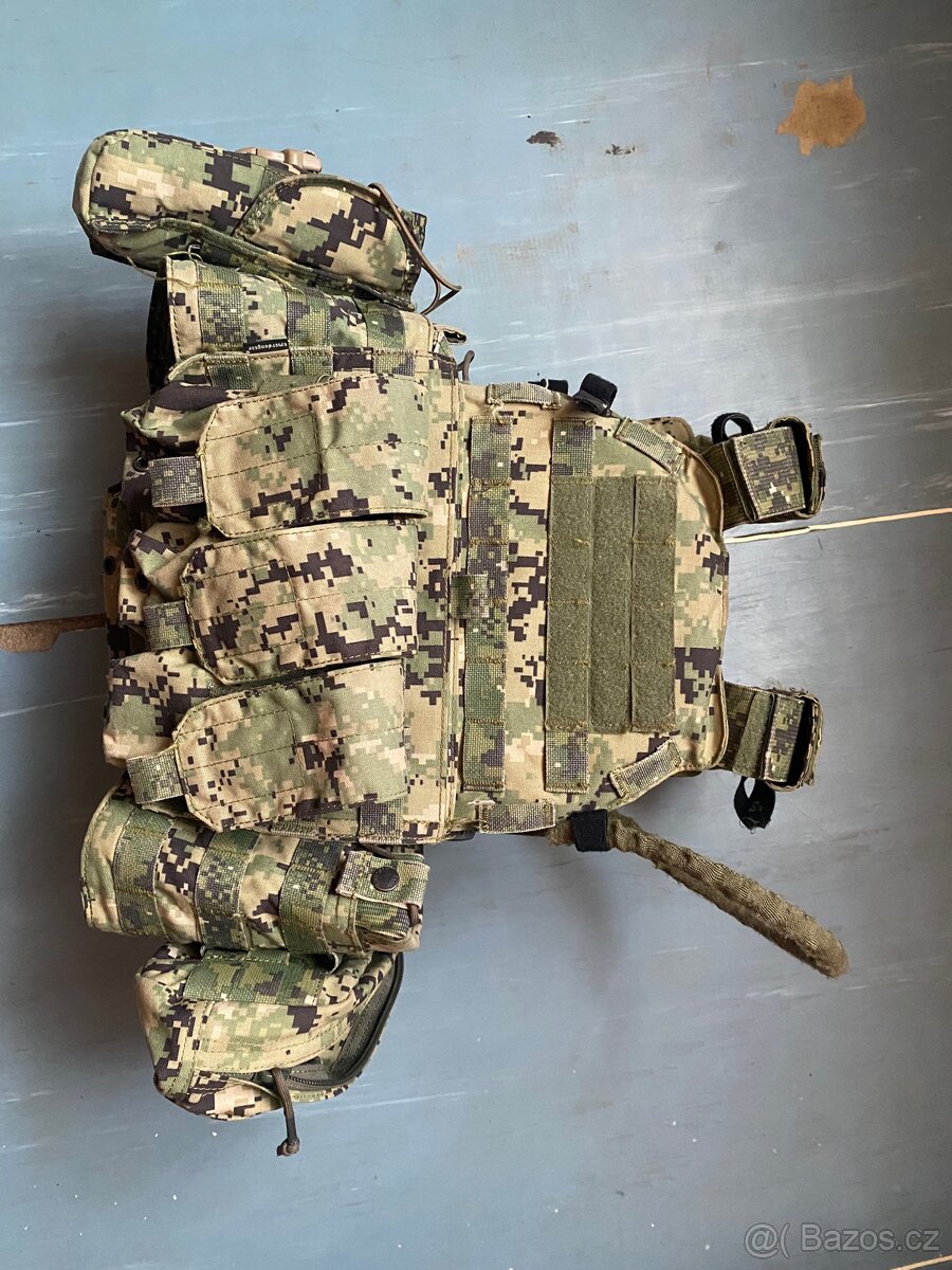 AOR2 vesta, airsoft vybavení