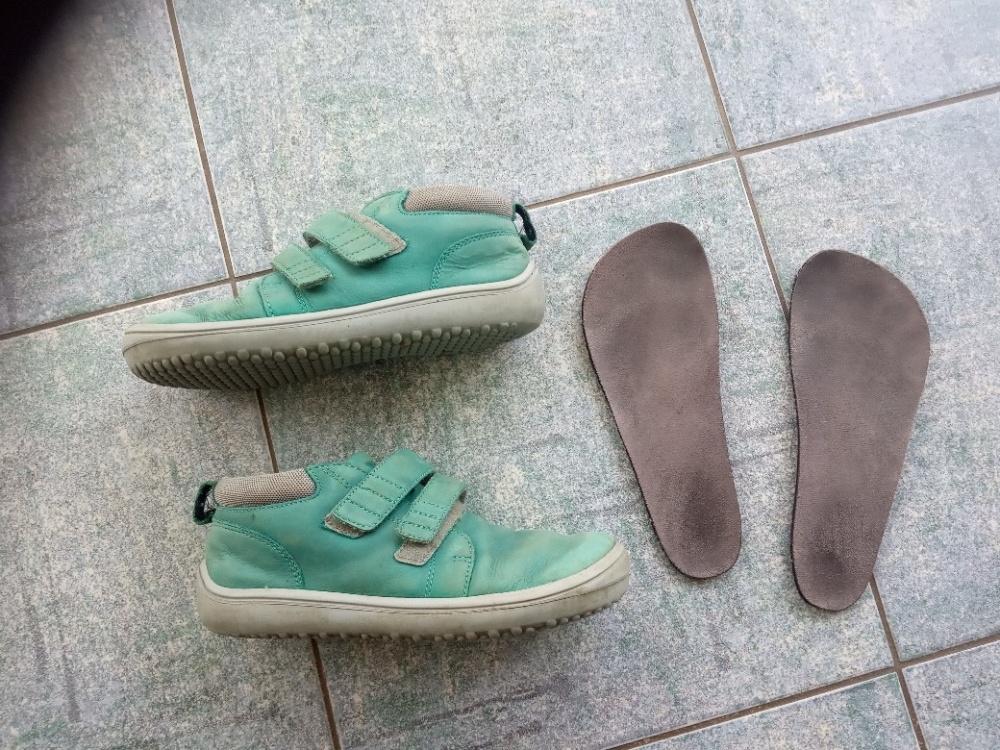 Celoroční barefoot/sálová obuv,sandále,gumáky,tenisky-vel.31