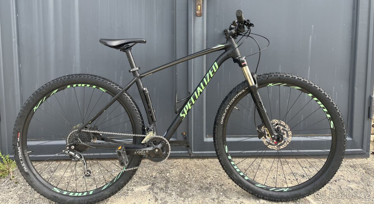 Prodám horské kolo Specialized vel.L