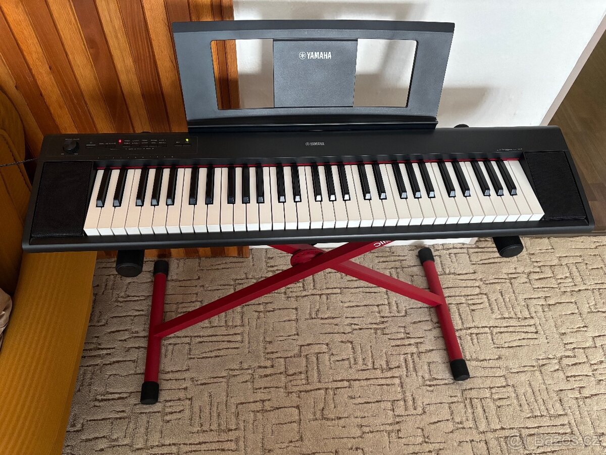 Elektrické piano Yamaha Piaggero NP-12