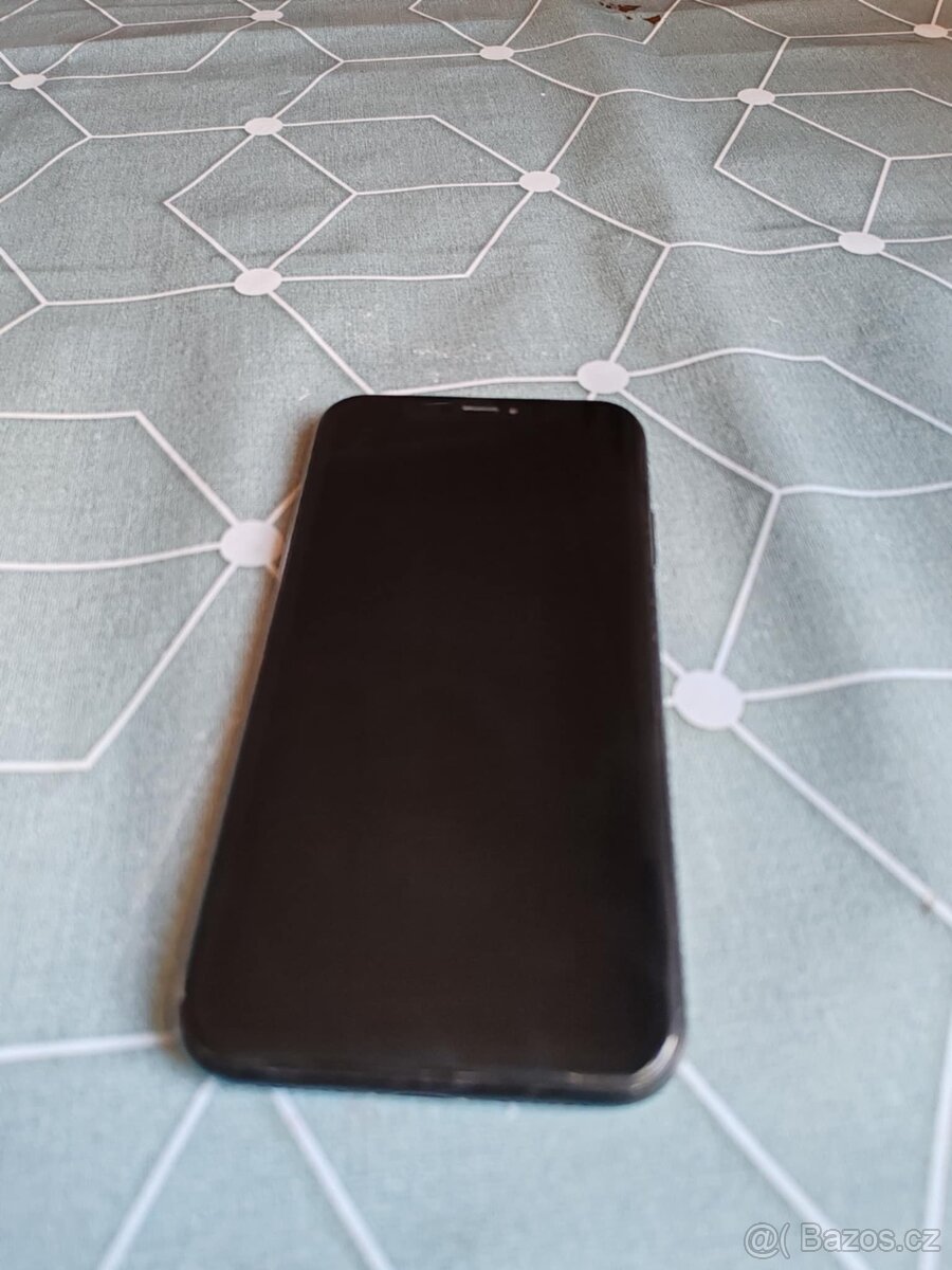 Vyměním IPhone XR 128GB